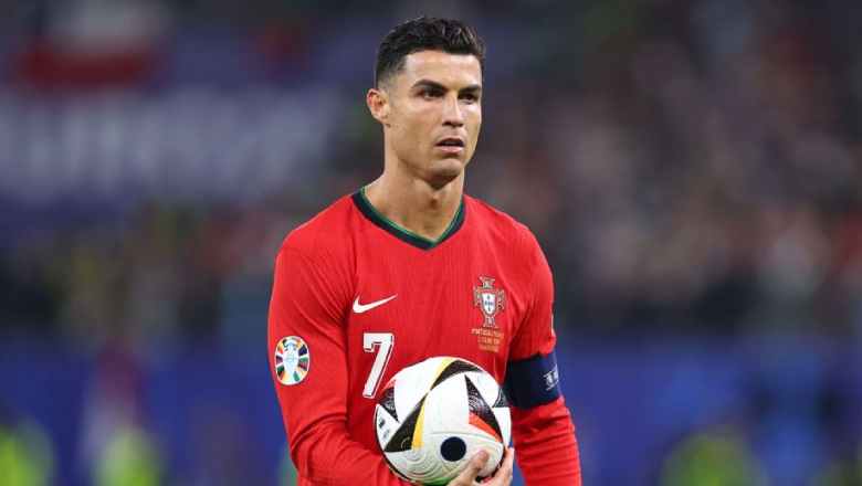 Ronaldo quyết tâm dự World Cup 2026: Cơn đau đầu của Bồ Đào Nha - Ảnh 3