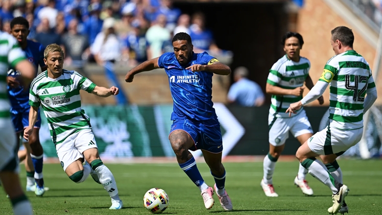 Chelsea thua thảm trước Celtic, HLV Maresca vẫn chưa biết mùi chiến thắng - Ảnh 1