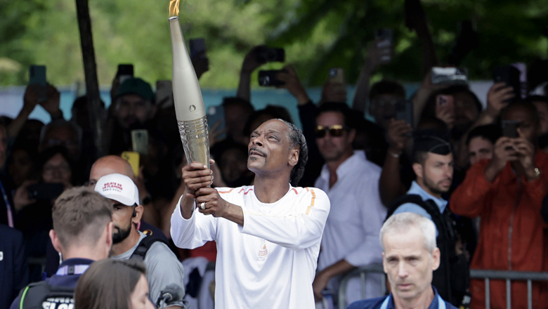 CĐV sang chảnh nhất Olympic Paris 2024: Mỗi ngày đi cổ vũ ẵm hơn 12 tỷ đồng - Ảnh 1