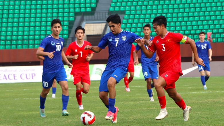 HLV Cristiano Roland: ‘Người Việt Nam có sức mạnh từ bên trong trước những đối thủ như U16 Uzbekistan’ - Ảnh 1