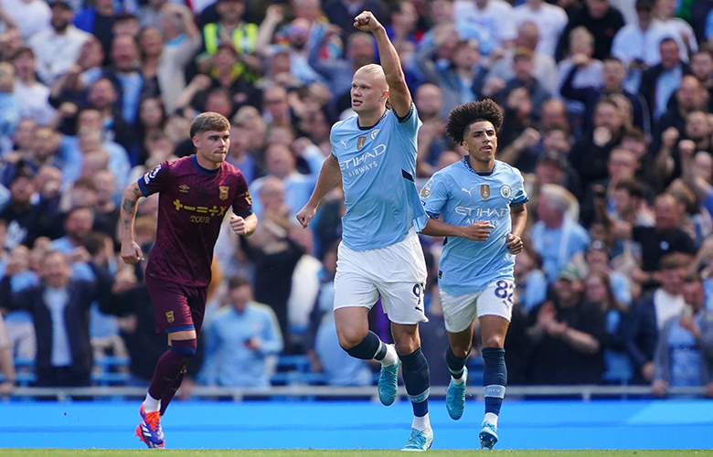 Kết quả bóng đá Man City vs Ipswich: Chọc giận nhà vua, Haaland trừng phạt bằng hat-trick - Ảnh 2