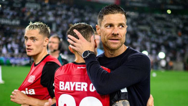 Leverkusen lại ghi bàn phút bù giờ: Thầy trò Xabi Alonso còn 'điên' đến khi nào đây? - Ảnh 3