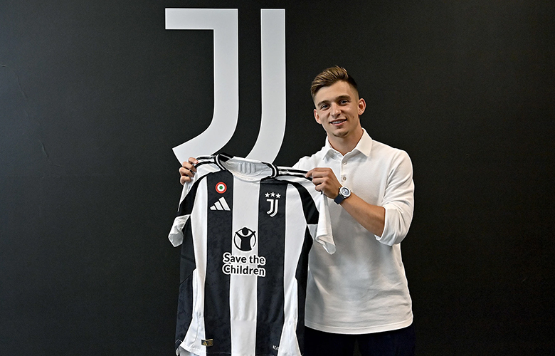 Juventus bổ sung thêm một 'quý tử' nhà cựu danh thủ Serie A vào đội hình - Ảnh 1