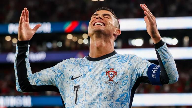 Ronaldo chạm mốc 900 bàn thắng: Sự vĩ đại của một cỗ máy săn bàn - Ảnh 1