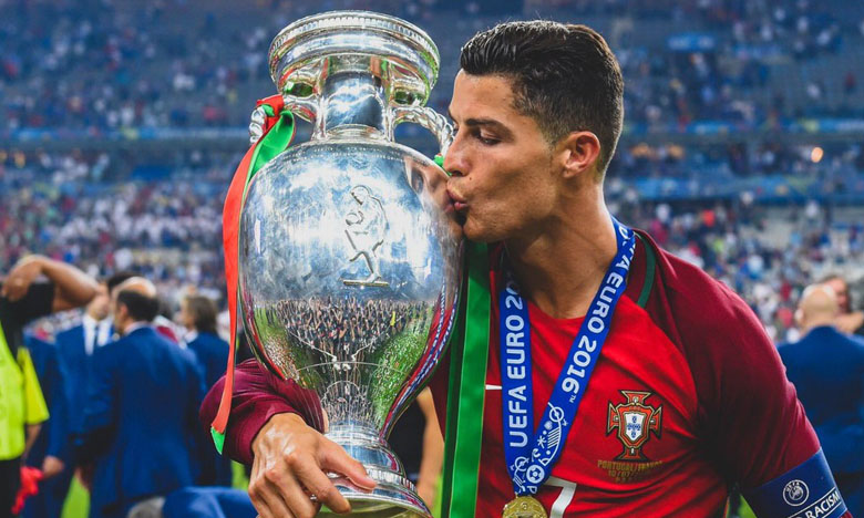 Ronaldo phát biểu sốc: Giành EURO không khác gì vô địch World Cup - Ảnh 1