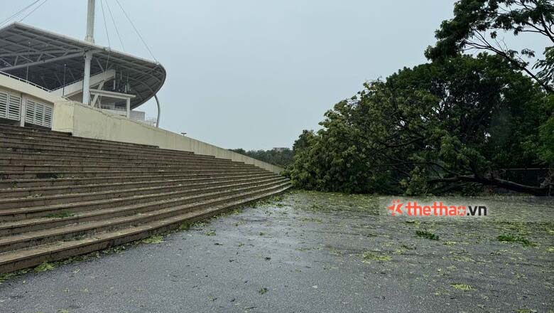 SVĐ Mỹ Đình tan hoang sau bão Yagi - Ảnh 8