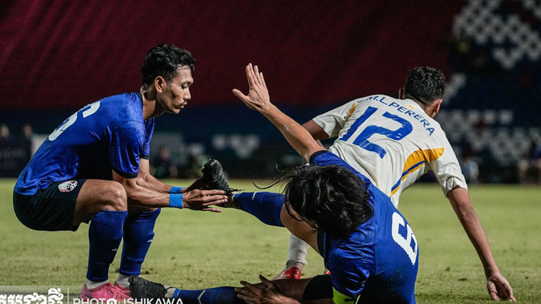 Thua đội yếu nhất châu Á, Campuchia sa thải HLV ngay trước thềm ASEAN Cup 2024 - Ảnh 1