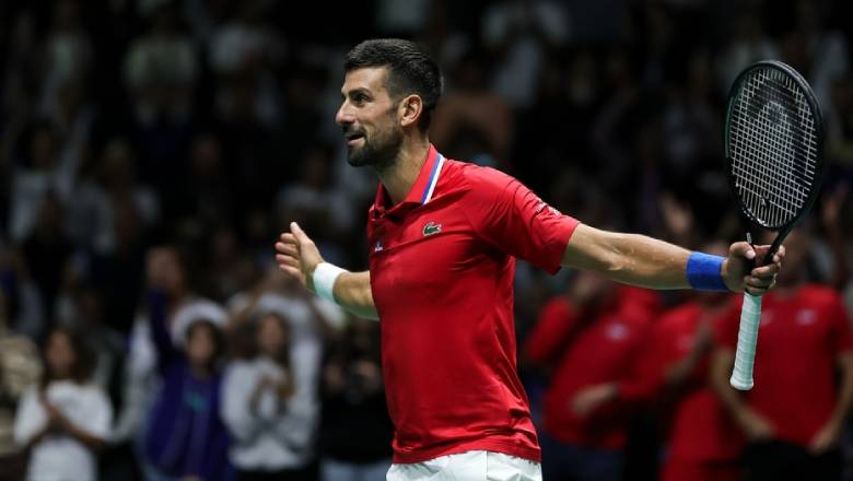 Djokovic thắng cả 2 trận đơn nam và đôi nam, giúp Serbia thắng đậm ở Davis Cup - Ảnh 1