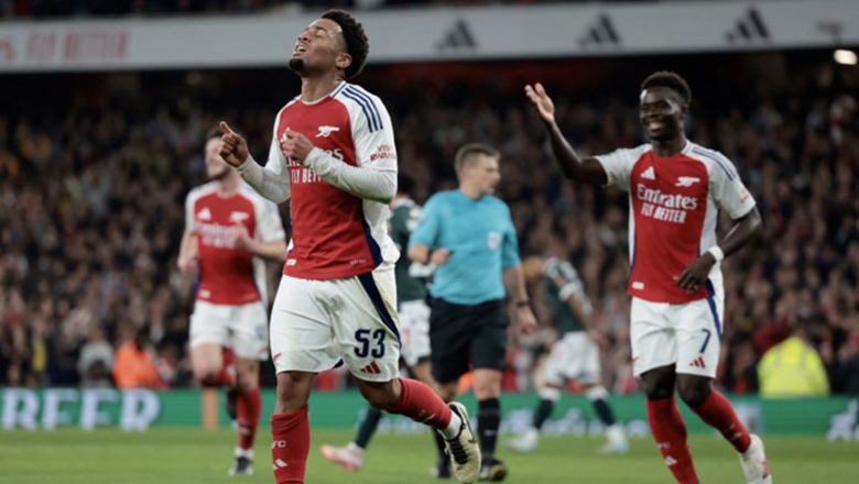 Thần đồng 17 lập cú đúp, Arsenal đại thắng ở Carabao Cup - Ảnh 2