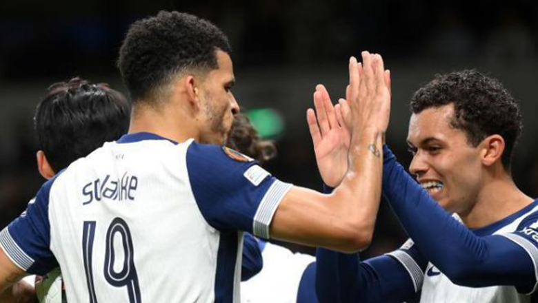 Cúp C2 châu Âu: Tottenham mất người sớm vẫn thắng 3-0, Ajax tạm giữ ngôi đầu - Ảnh 2