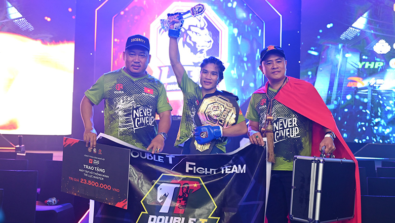 Nhà vô địch Lion Championship Thanh Trúc thi đấu MMA tại Trung Quốc - Ảnh 1