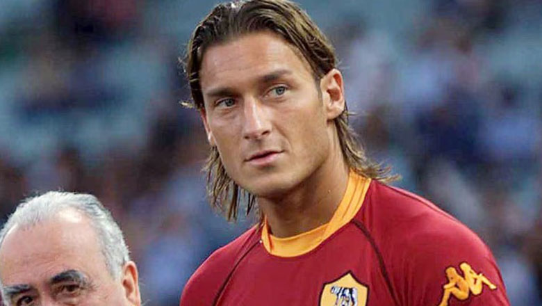 Francesco Totti cân nhắc trở lại sau giải nghệ - Ảnh 1