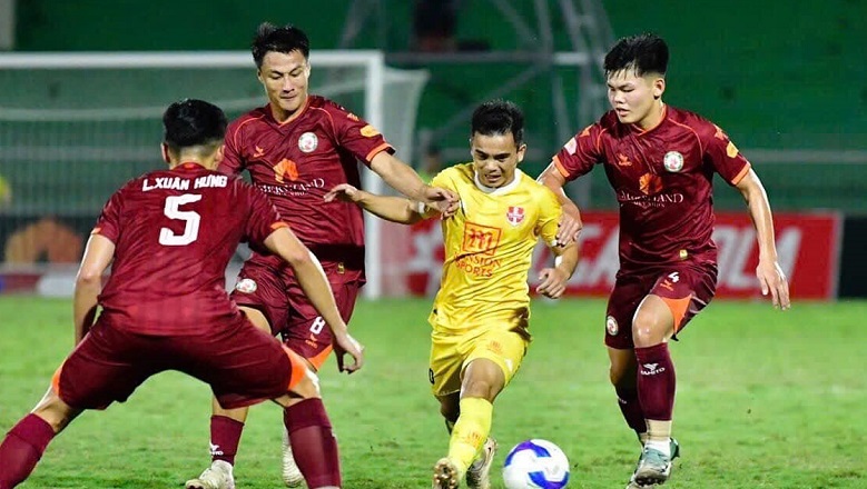 Thua đau Bình Định, Hải Phòng chìm sâu ở nhóm cuối bảng V.League - Ảnh 1