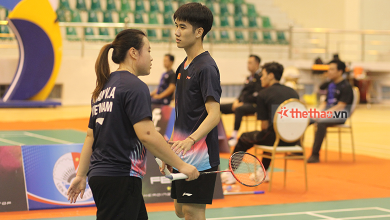 Phạm Văn Hải - Thân Vân Anh vào bán kết Vietnam International Series II - Ảnh 1