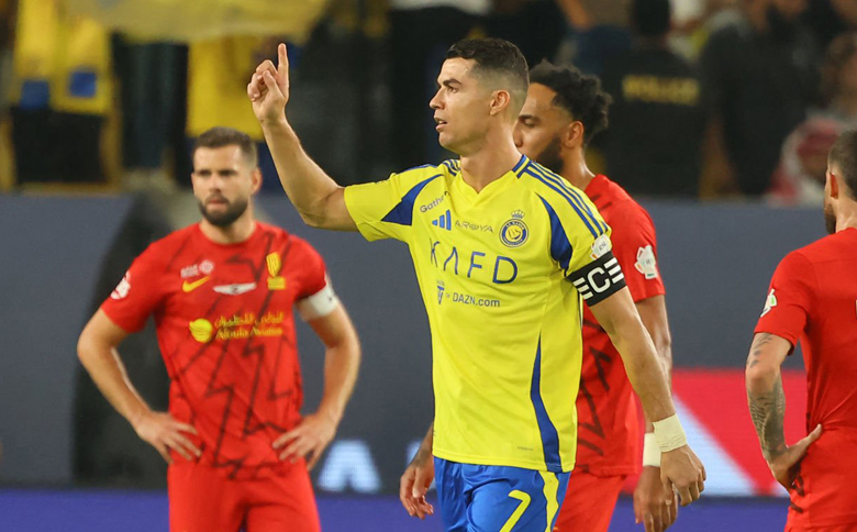 Ronaldo trì hoãn kế hoạch gia hạn, tính đường chuồn khỏi Al Nassr - Ảnh 2