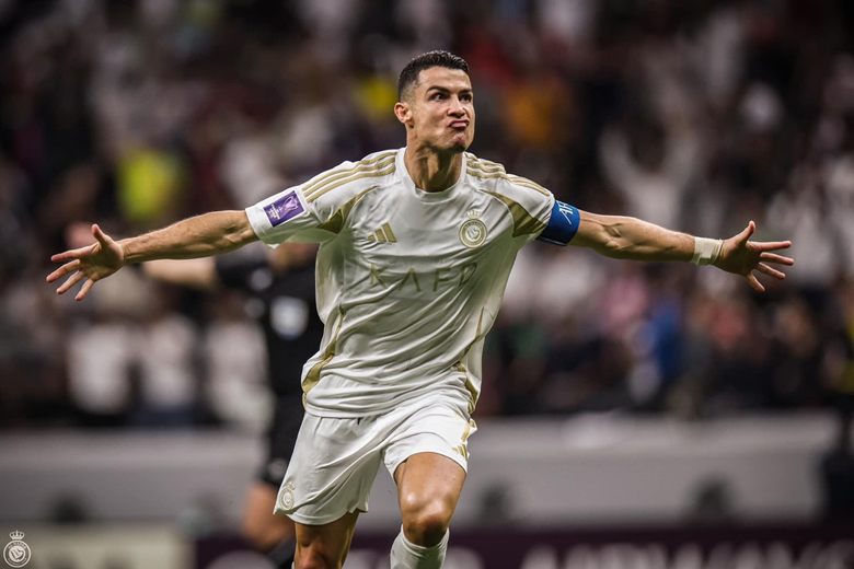 Ronaldo lập cú đúp, Al Nassr tiếp tục vô đối tại Cúp C1 châu Á - Ảnh 1