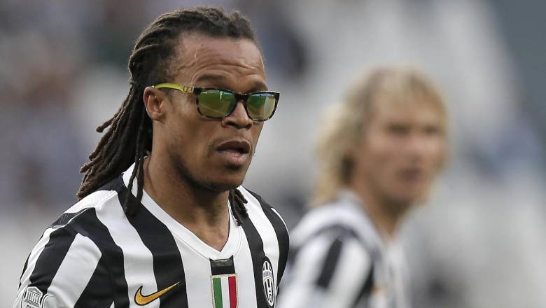 Edgar Davids: Chàng nghệ sĩ đường phố với cặp kính đặc biệt - Ảnh 2