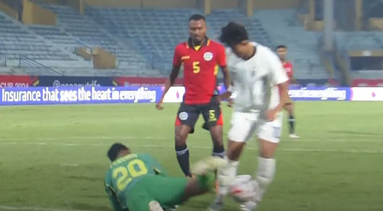 Timor Leste thay thủ môn sau khi thua 6 bàn ở trận mở màn ASEAN Cup 2024 - Ảnh 2