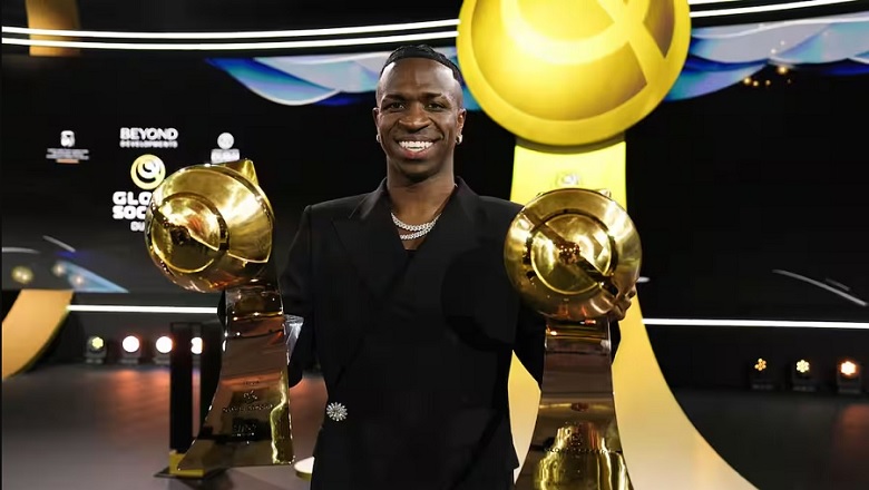 Vinicius xuất sắc nhất thế giới, Ronaldo giật 2 giải ở Globe Soccer Awards 2024 - Ảnh 1