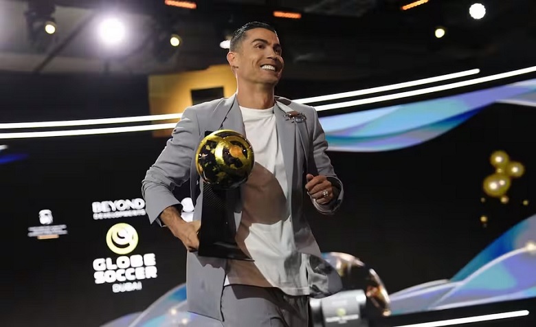 Vinicius xuất sắc nhất thế giới, Ronaldo giật 2 giải ở Globe Soccer Awards 2024 - Ảnh 2