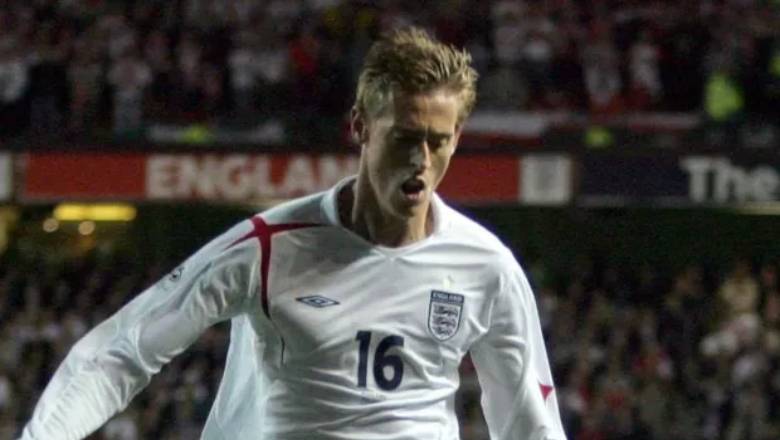 'Sếu Vườn' Peter Crouch: Huyền thoại trỗi dậy từ tiếng cười nhạo của thế giới - Ảnh 2