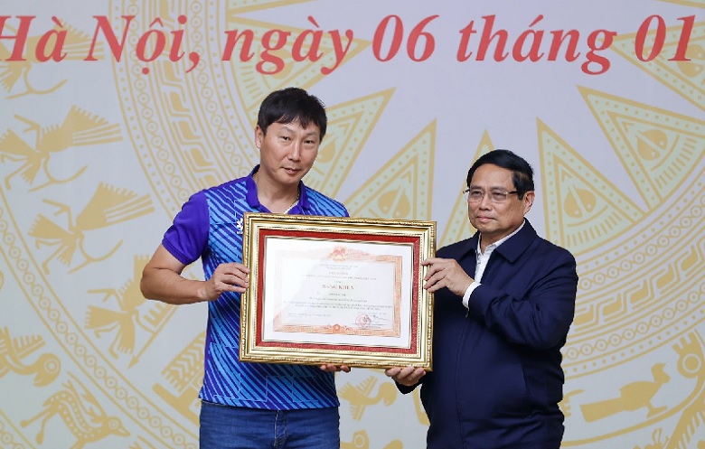 HLV Kim Sang Sik về Hàn Quốc nghỉ phép sau ASEAN Cup 2024  - Ảnh 2