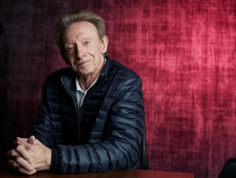 Huyền thoại MU Denis Law qua đời ở tuổi 84 - Ảnh 2