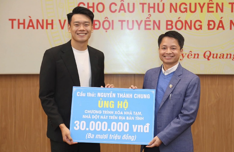 Hậu vệ thi đấu nhiều nhất cho ĐT Việt Nam tại ASEAN Cup 2024 được vinh danh - Ảnh 2