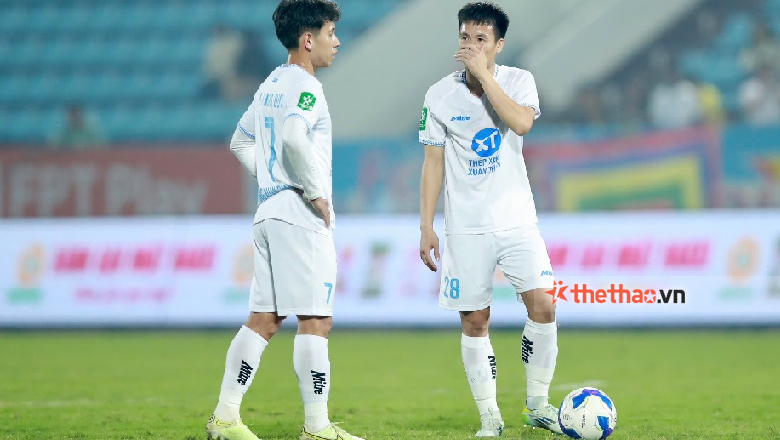 Trước vòng 11 V.League 2024/2025: ‘Cạm bẫy’ chờ HAGL và Nam Định - Ảnh 4