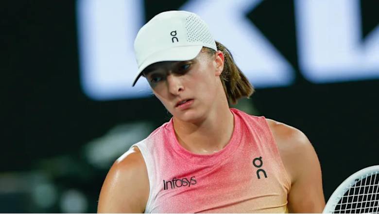 Sabalenka vào chung kết Úc Mở rộng năm thứ ba liên tiếp, Swiatek bị loại - Ảnh 2