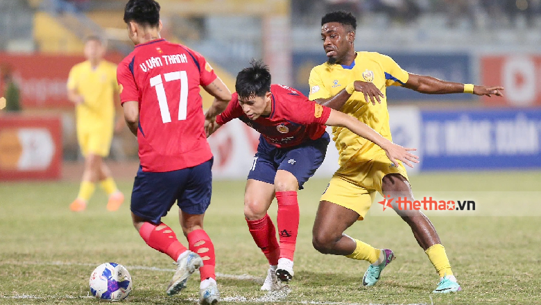 Sau loạt tranh cãi ở V.League, VPF yêu cầu các CLB ‘nghiên cứu sâu’ về VAR - Ảnh 2