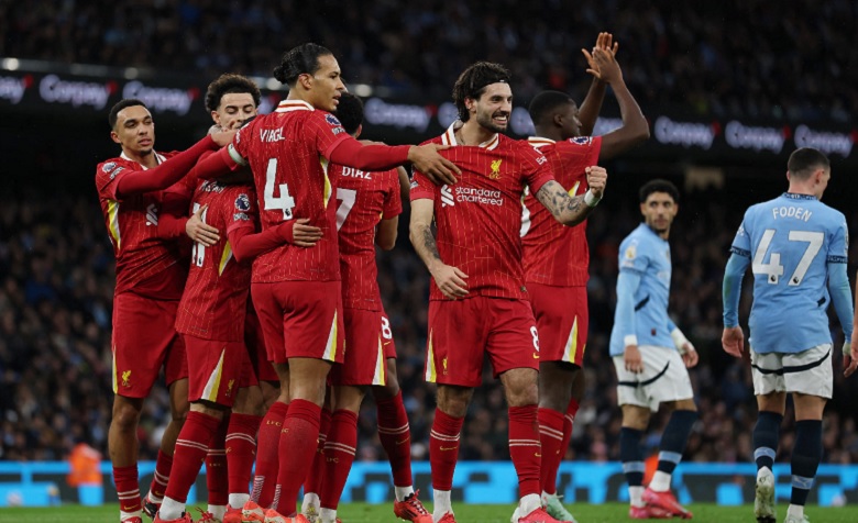 Liverpool nhấn chìm Man City, bay cao trên đỉnh Ngoại hạng Anh - Ảnh 2