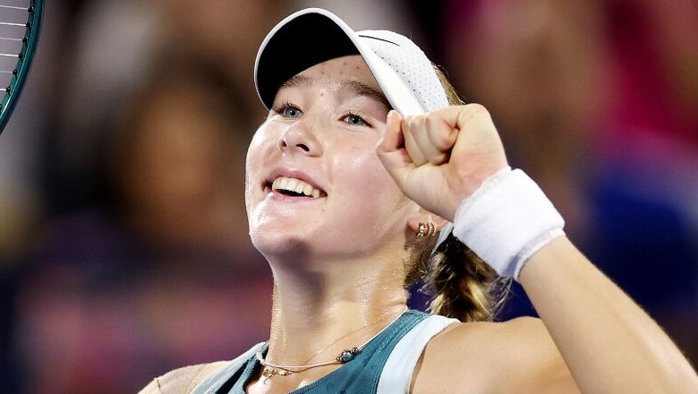 Tay vợt 17 tuổi Andreeva vào top 10 WTA sau chiến tích tại Dubai Open 2025 - Ảnh 1