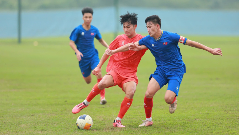 U17 Việt Nam thắng đậm 3-0, sao Việt kiều Mai Veeren ra sân 20 phút - Ảnh 1