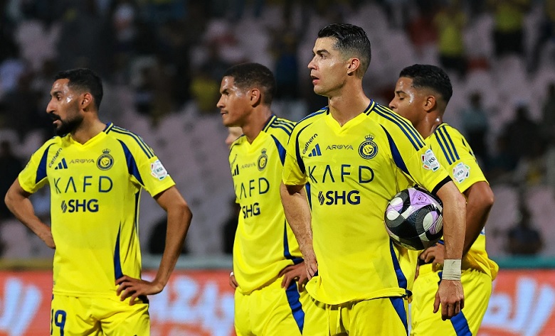 Ronaldo lập công, Al Nassr vẫn bị níu chân tại Saudi Pro League - Ảnh 3