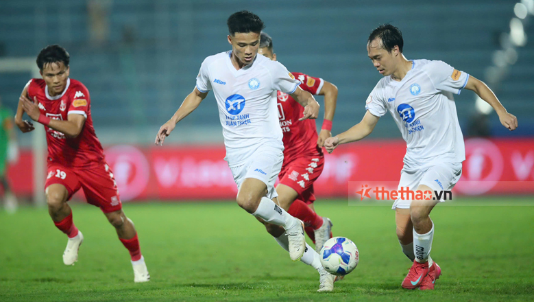Tiến Linh nhạt nhòa, Bình Dương thua trận đậm nhất lịch sử trước HAGL - Ảnh 3