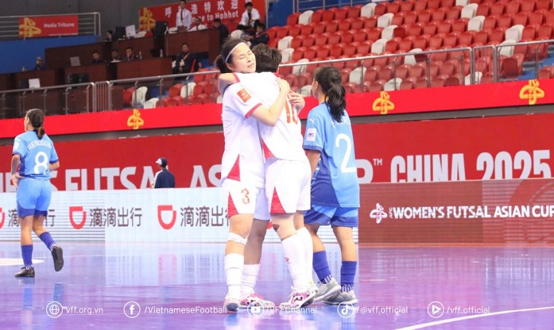 HLV futsal nữ Việt Nam: ‘Chúng tôi khởi đầu tốt hơn nhiều so với trận trước’ - Ảnh 2