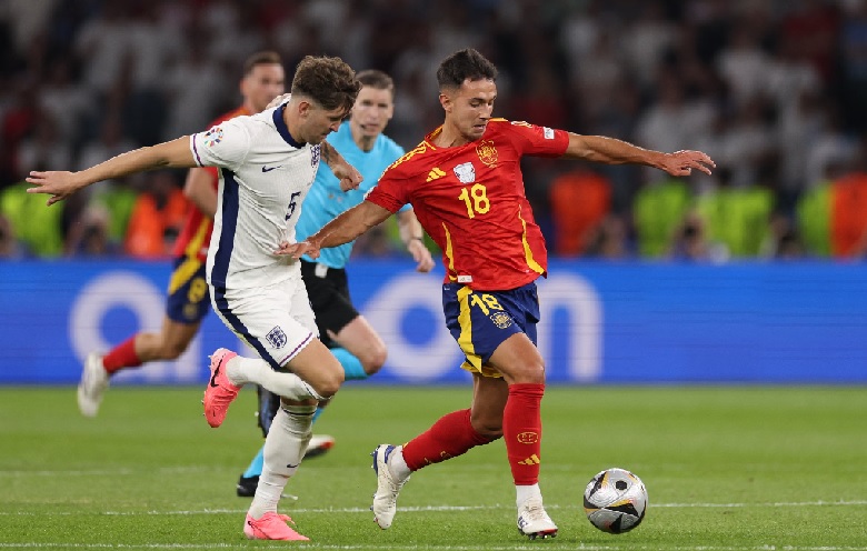 Arsenal kích nổ ‘bom tấn’: Chi 51 triệu bảng rước nhà vô địch EURO về Emirates - Ảnh 2