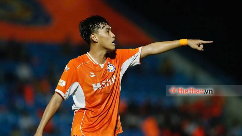 Thủ môn ghi bàn phút bù giờ, Đà Nẵng thắp lại hy vọng trụ hạng V.League - Ảnh 3