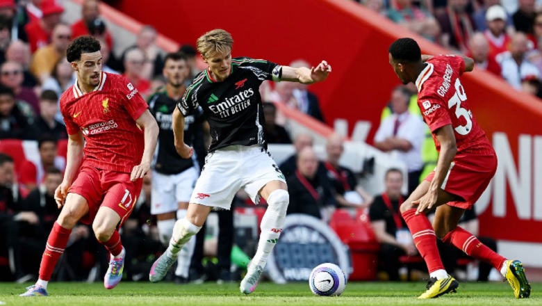 Arsenal cầm hòa Liverpool, giữ vững vị trí thứ 2 tại Ngoại hạng Anh - Ảnh 1