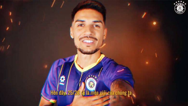 Hendrio chính thức cập bến Hà Nội FC theo hợp đồng 3 năm - Ảnh 1