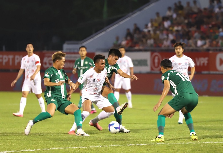 VAR hiện diện ở đại chiến tranh vé play-off giữa PVF-CAND và Bình Phước - Ảnh 1