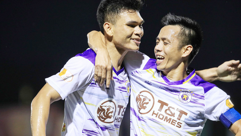 Văn Quyết lập siêu phẩm, Hà Nội FC thắng hủy diệt CLB TPHCM - Ảnh 2