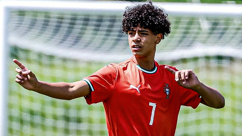 Con trai Ronaldo lập cú đúp giúp U15 Bồ Đào Nha vô địch - Ảnh 1