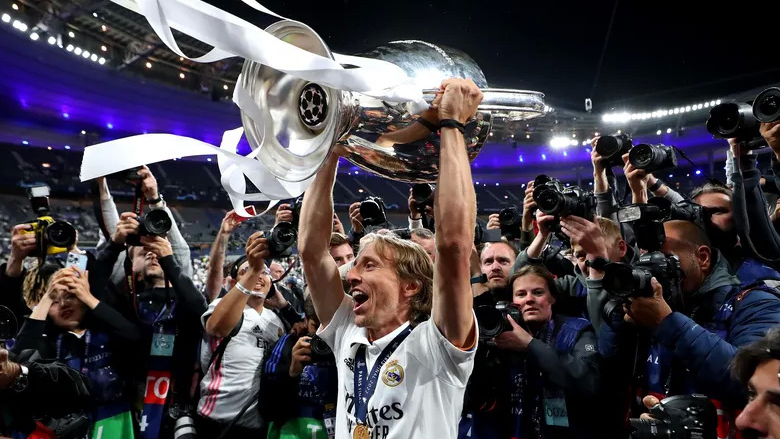 Luka Modric xác nhận chia tay Real Madrid trong mùa hè 2025 - Ảnh 2