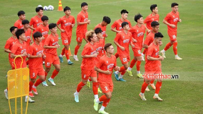 Tiền đạo Việt kiều đang gây sốt tại Séc chính thức góp mặt ở U23 Việt Nam - Ảnh 2