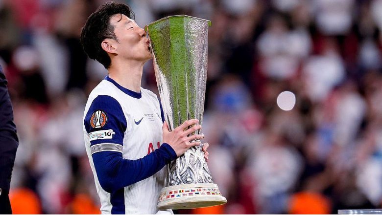 Tottenham: Một chiến thắng cữu vãn 17 năm đợi chờ - Ảnh 2