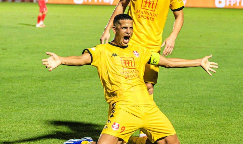 Lucao vượt Tiến Linh và Ribamar, dẫn đầu danh sách Vua phá lưới V.League 2024/25 - Ảnh 2