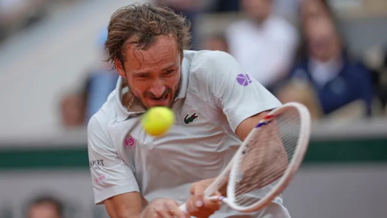 Medvedev thua sốc Norrie sau 5 set, bị loại sớm ở Roland Garros - Ảnh 2