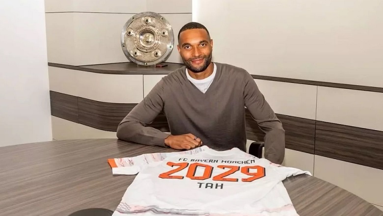 Bayern Munich công bố tân binh đầu tiên trong hè 2025 - Ảnh 1